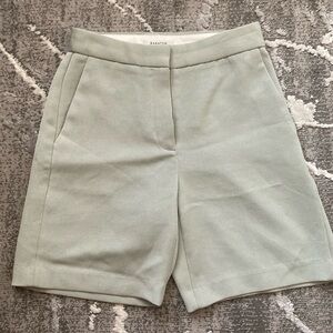 Aritzia Babaton Sz 00 dressy formal career shorts biker bermudas taupe tan